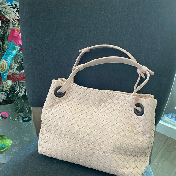 Bottega Veneta Bella Tote - Picture 2 of 9